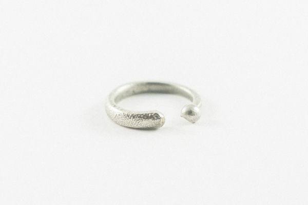 Anillo Güah bolita