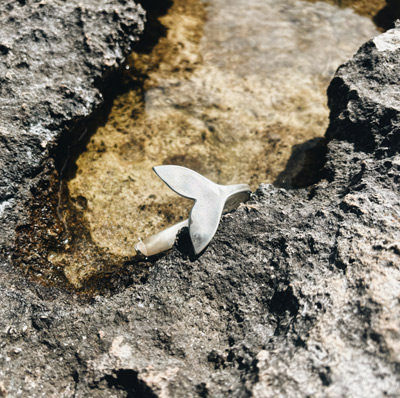 Silver whale tail bracelet, Calma model