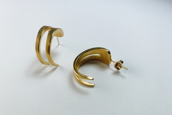 Pendientes Shakti - baño en oro